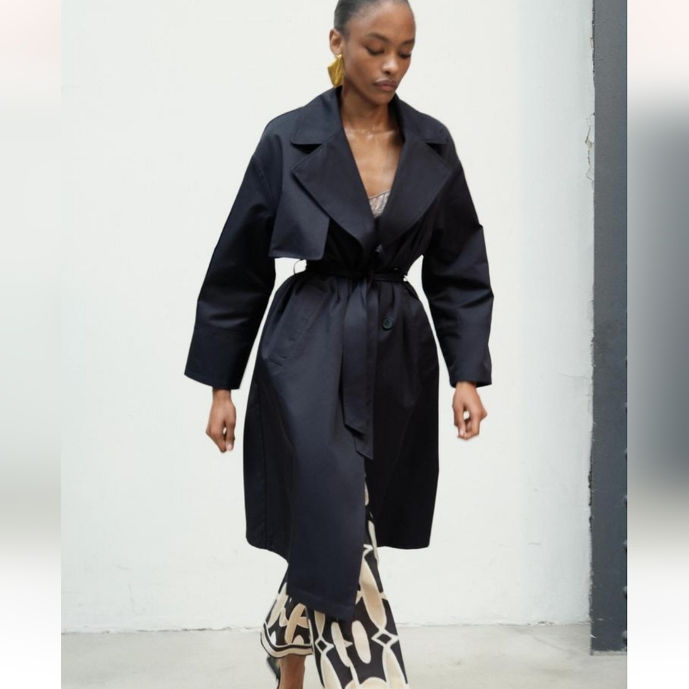 DOUBLE BREASTED TRENCH COAT WITH BELT SIZE XS - Picture 2 of 10